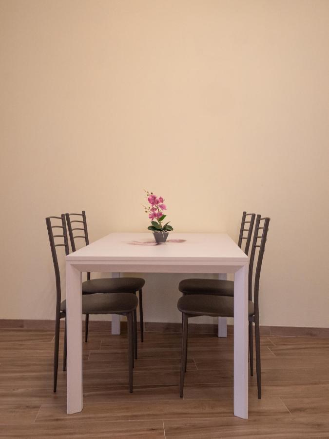 Apartamento Camelia House Bellano Exterior foto