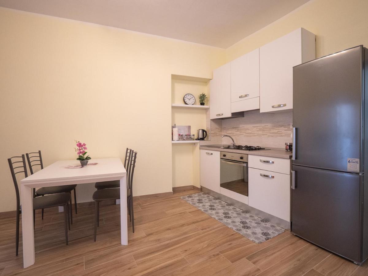 Apartamento Camelia House Bellano Exterior foto